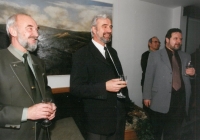 František Morávek at the opening of the paintings at the headquarters of the Hradec Králové Forest Research Centre with Director General Oliva (2002)