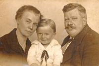 Father of Igor Froněk with his parents