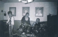 FPB rehearsal room in Dubí, witness with guitar, 1987