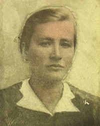 Mum Bohumila, 1950