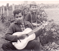 Tomáš Mazal (right) with his brother Vladimír