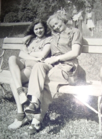 Eliška Levinská with her mother