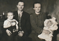 Miloslav Koller with his parents and younger brother Benedikt shortly before his removal, 1941, Nebahovy