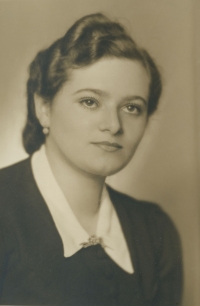 Edita Mittelmann, 1940